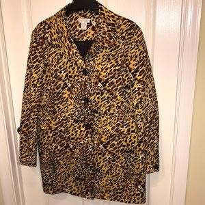 New Worthington Lined Animal Print Long Sleeve Rain Coat.
